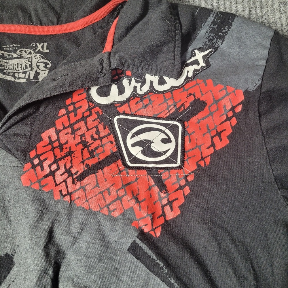 Current Y2K Men's‎ Polo Shirt Size XL Short Sleeves Black Red Hip Hop - Picture 2 of 6